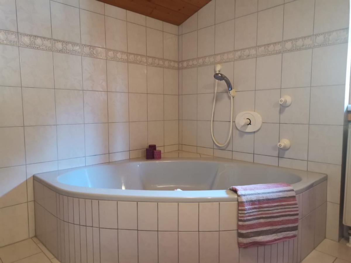 Neukirchen am Großvenediger Appartment Lechner מראה חיצוני תמונה